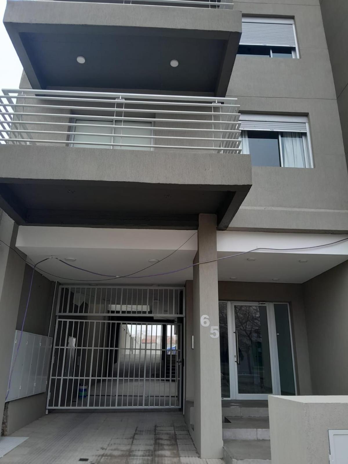 Apartment Caronti 65 *
